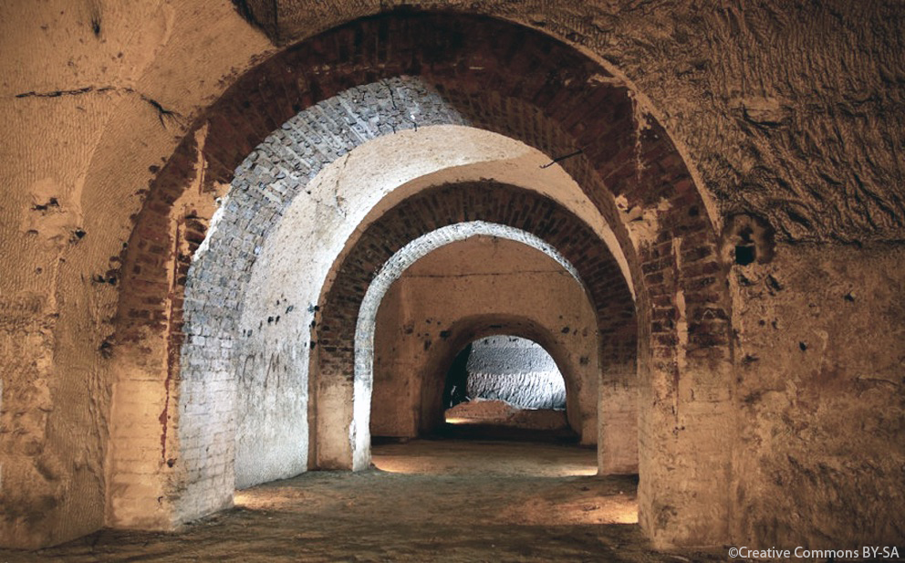 Field trip to underground quarries at Meudon